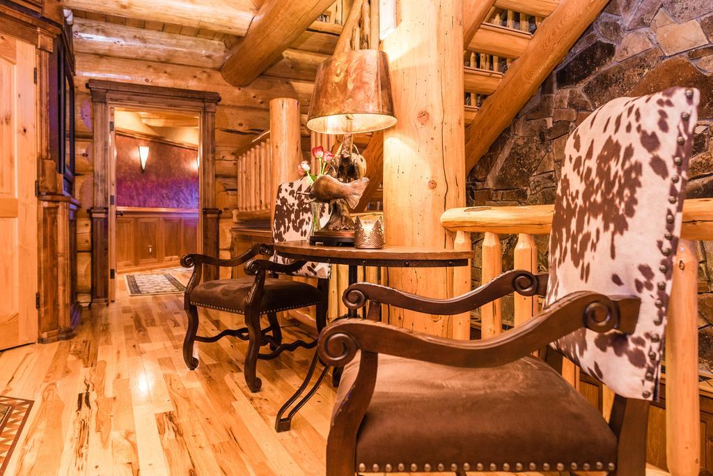 Coyote Bluff Estate Bed & Breakfast Somers Exterior photo
